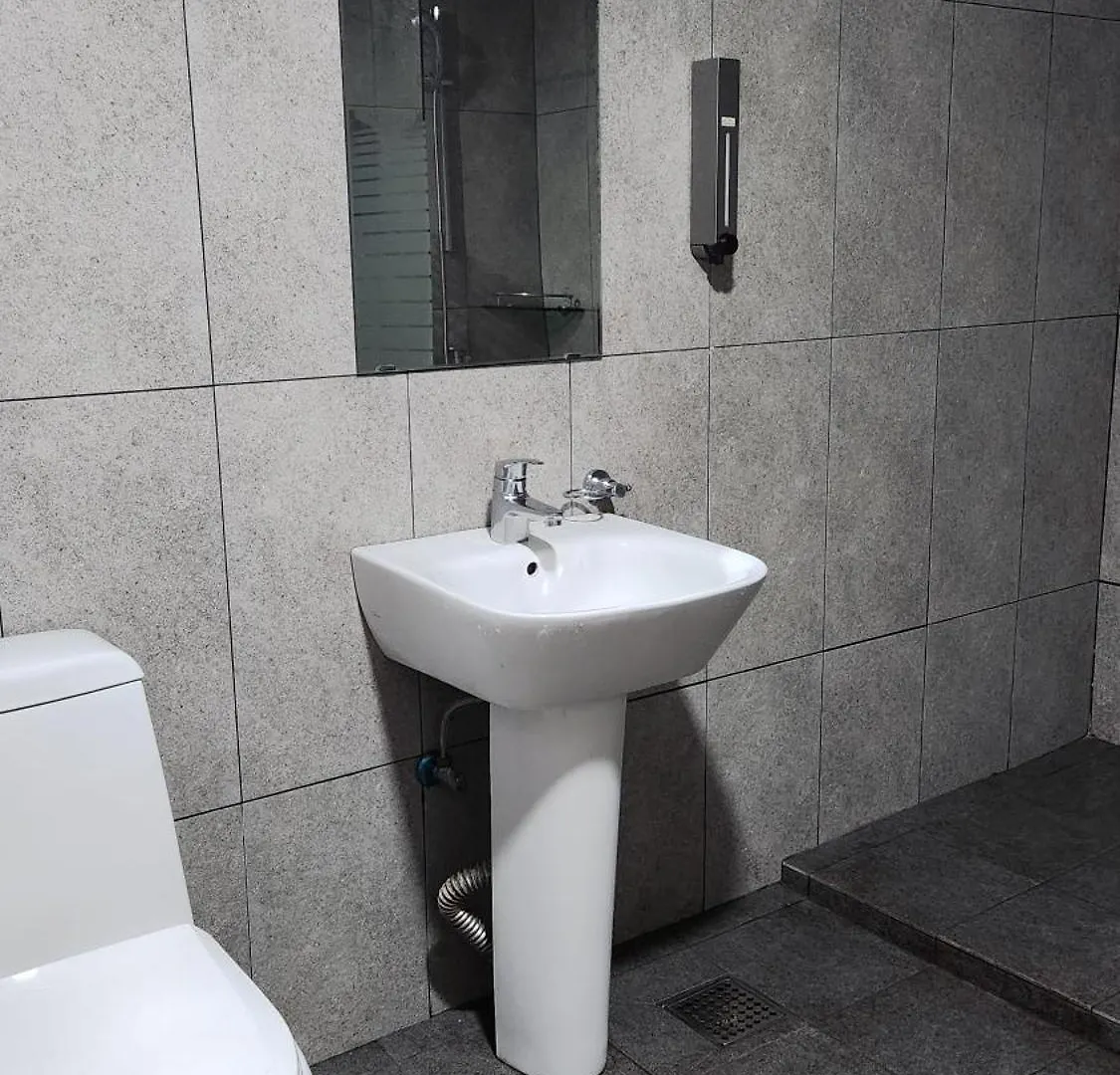 Kimchee Busan Downtown Guesthouse