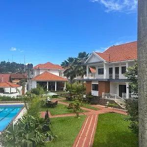 infinity-hotel-kampala.about-kampalahotels.com/