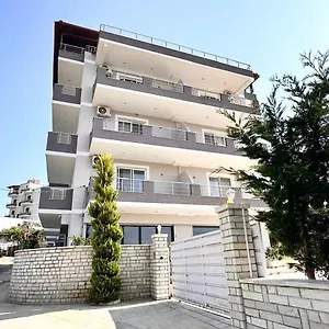 Golden Berden Boutique Hotel