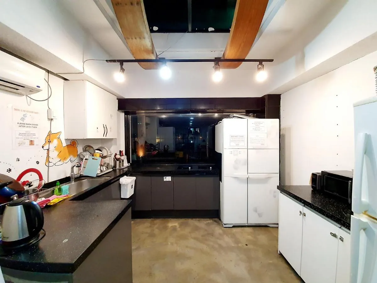 Хостел Kimchee Busan Downtown Guesthouse